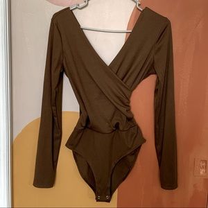 Long sleeve brown bodysuit